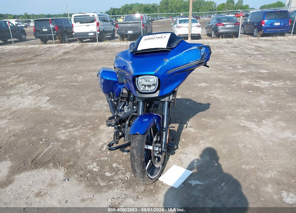 2024 HARLEY-DAVIDSON FLHX VIN: 1HD1KB719RB632021