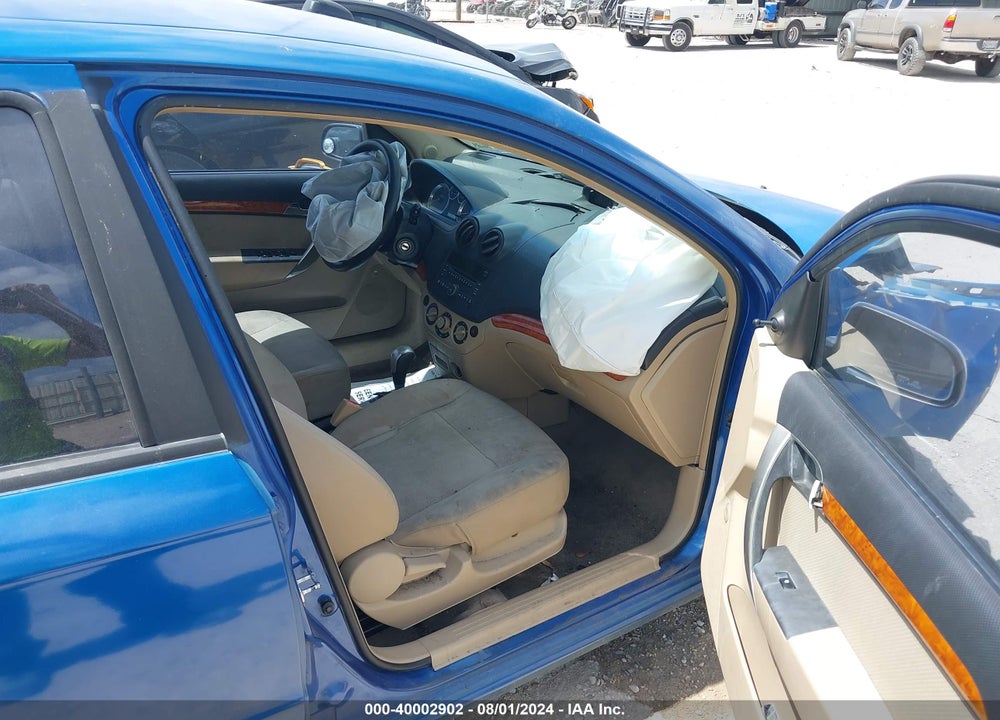 2009 CHEVROLET AVEO VIN: KL1TD56E39B625440