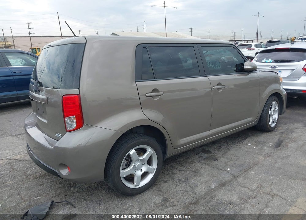 2014 SCION XB VIN: JTLZE4FE3EJ060119