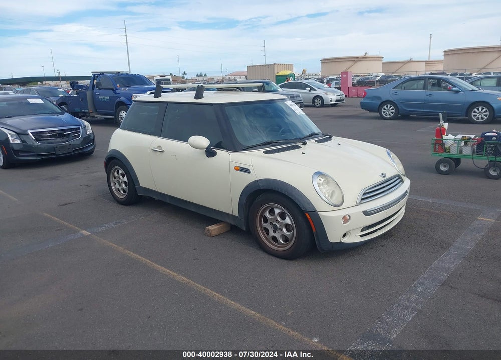 2005 MINI COOPER VIN: WMWRC33425TJ67199