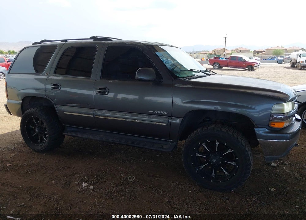 2001 CHEVROLET TAHOE LT VIN: 1GNEK13T61J108766