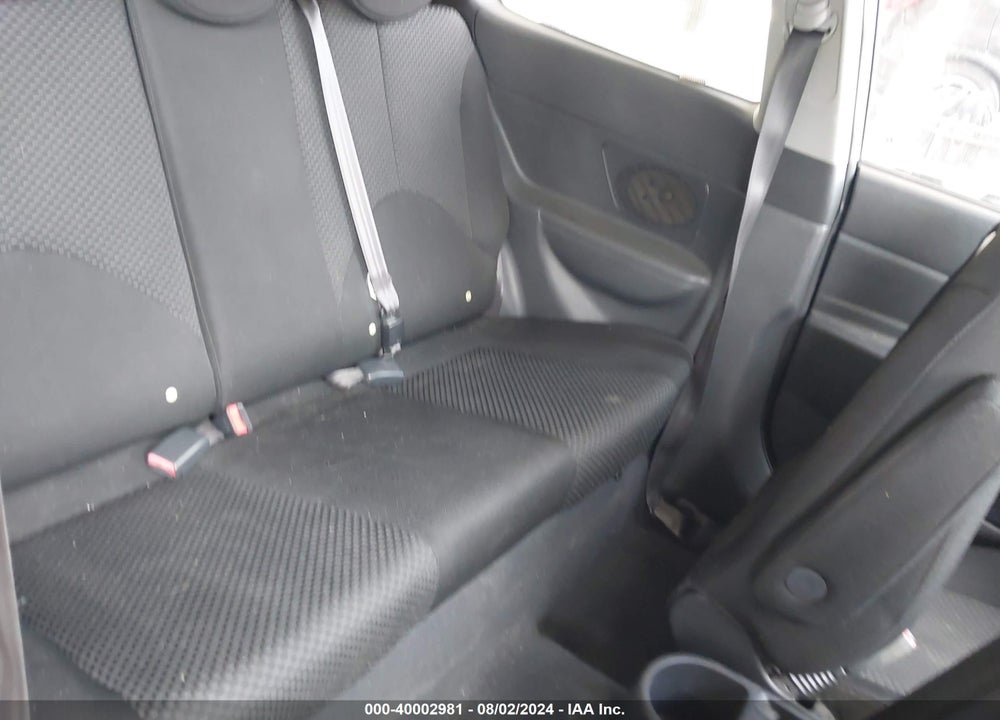 2009 HYUNDAI ACCENT GS VIN: KMHCM36C09U118099