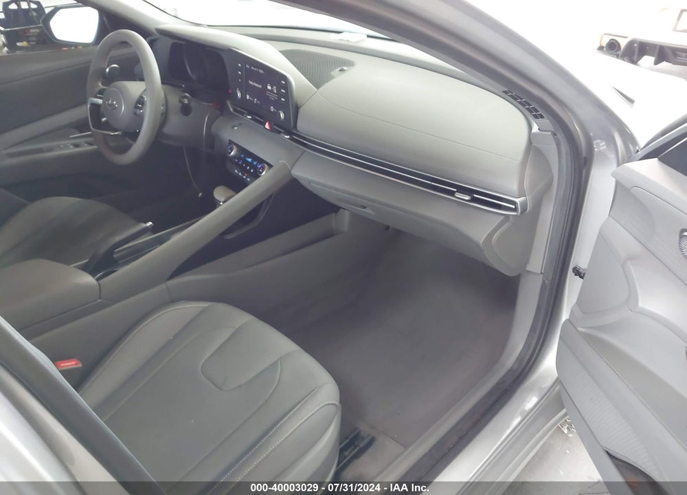 2021 HYUNDAI ELANTRA SEL VIN: 5NPLM4AG3MH047066