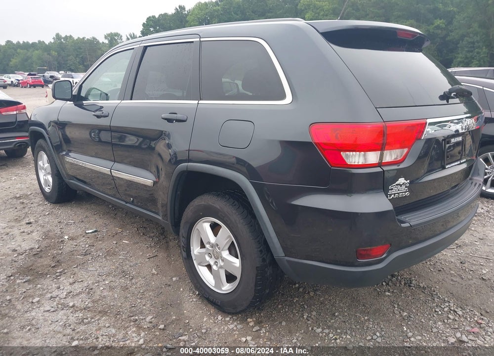 2013 JEEP GRAND CHEROKEE VIN: 1C4RJEAG7DC573947