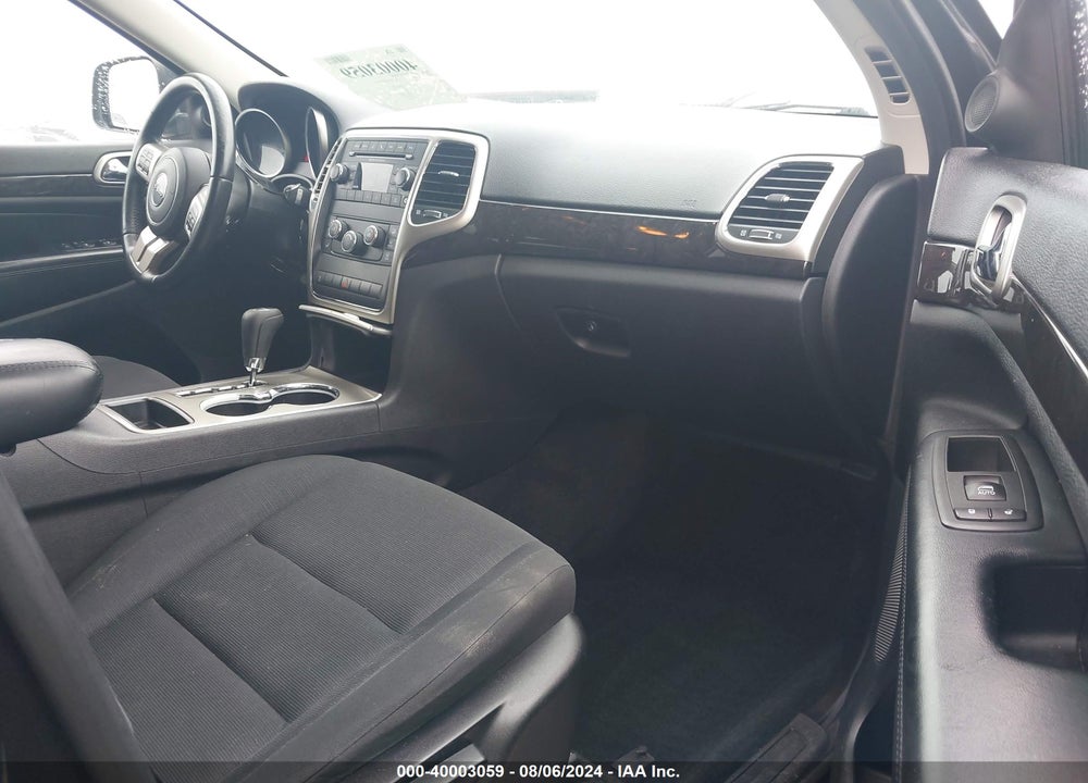 2013 JEEP GRAND CHEROKEE VIN: 1C4RJEAG7DC573947