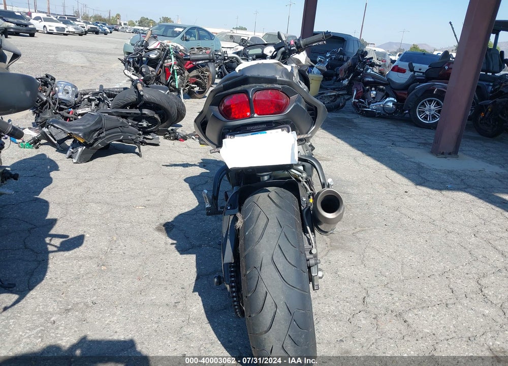 2012 YAMAHA FZ8 NC VIN: JYARN27Y6CA000398