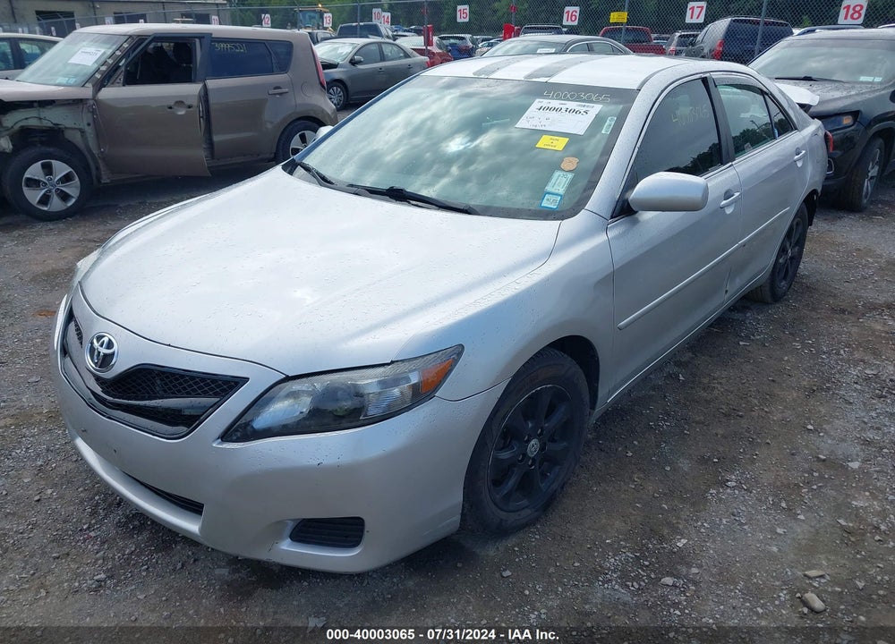 2011 TOYOTA CAMRY LE VIN: 4T1BF3EK1BU700703