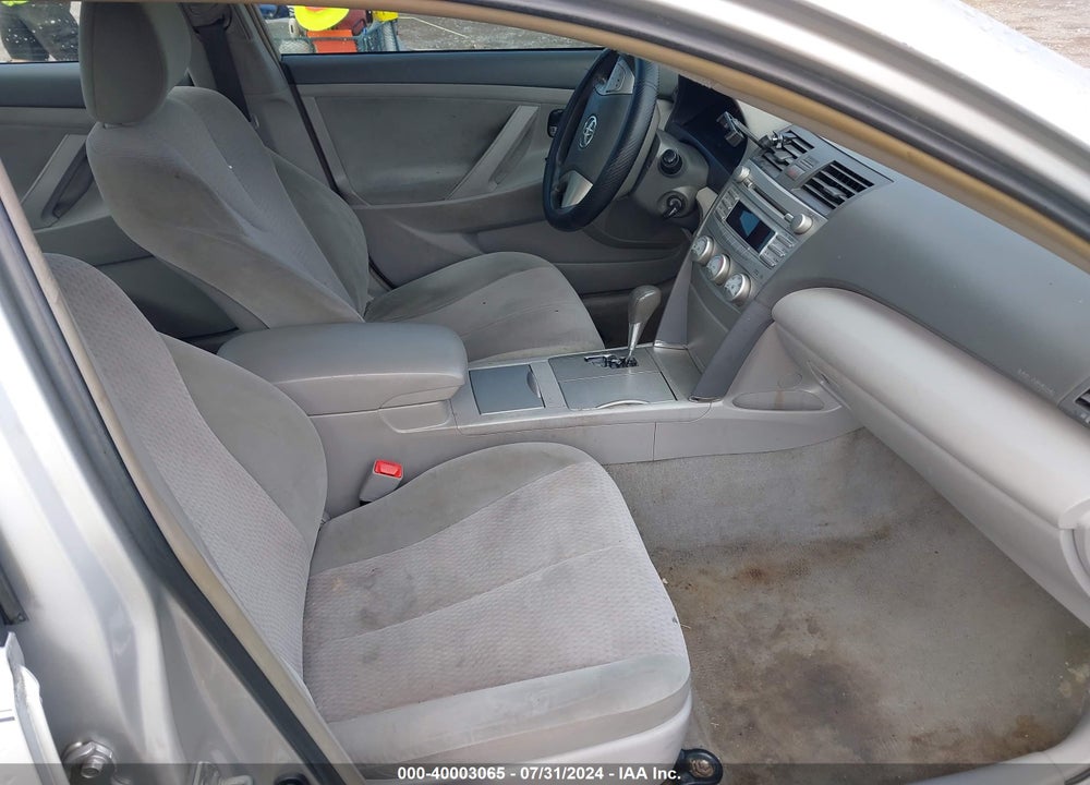 2011 TOYOTA CAMRY LE VIN: 4T1BF3EK1BU700703