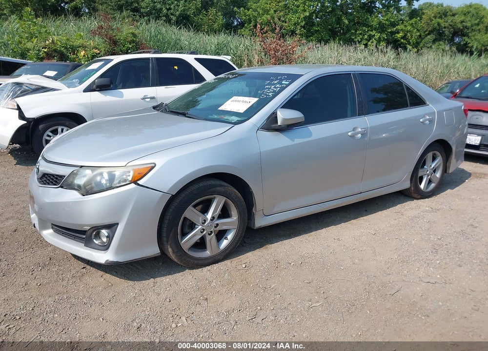 2014 TOYOTA CAMRY SE VIN: 4T1BF1FK7EU454389