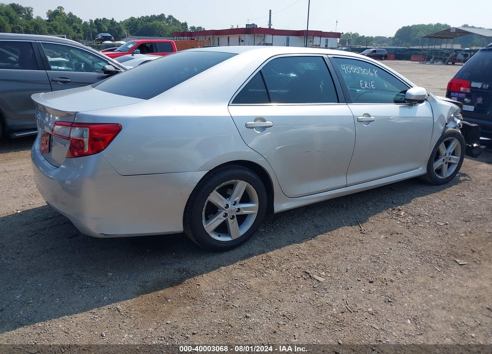 2014 TOYOTA CAMRY SE VIN: 4T1BF1FK7EU454389