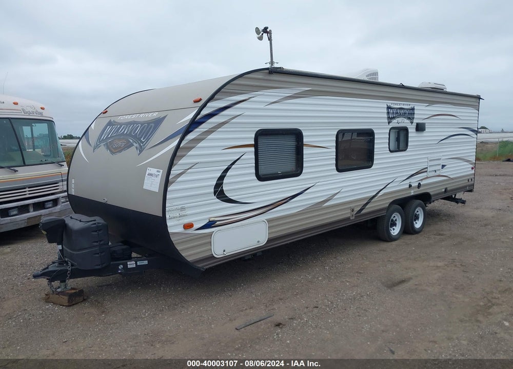 2017 FOREST RIVER WILDWOOD M-28DBUD VIN: 4X4TWDB2XH7354266