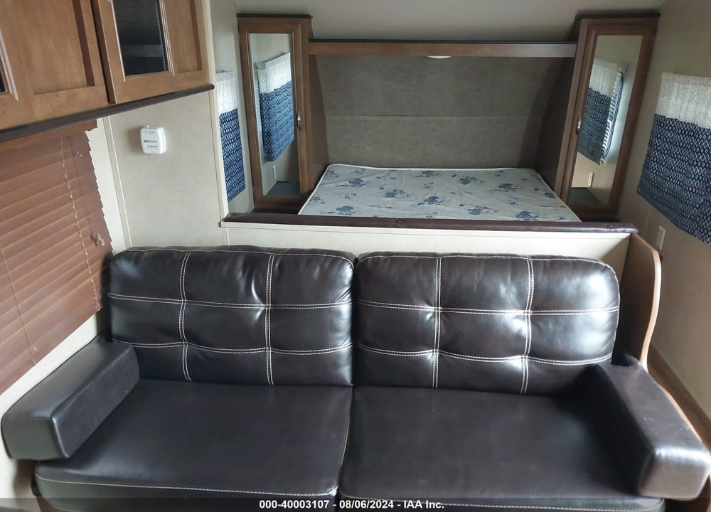 2017 FOREST RIVER WILDWOOD M-28DBUD VIN: 4X4TWDB2XH7354266