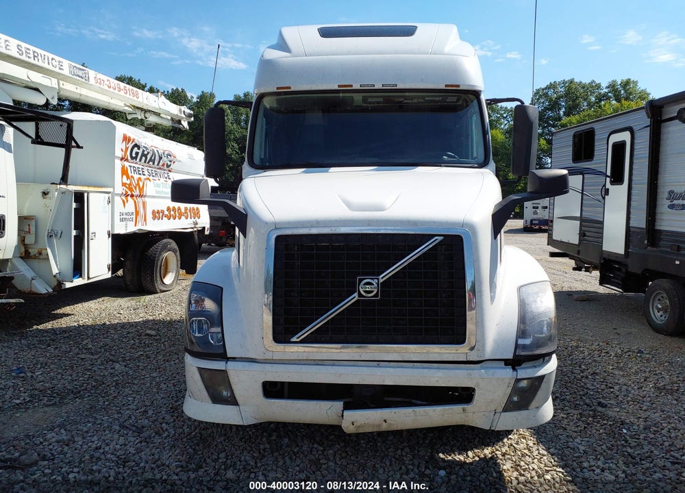 2014 VOLVO VN VNL VIN: 4V4NC9EH2EN173176