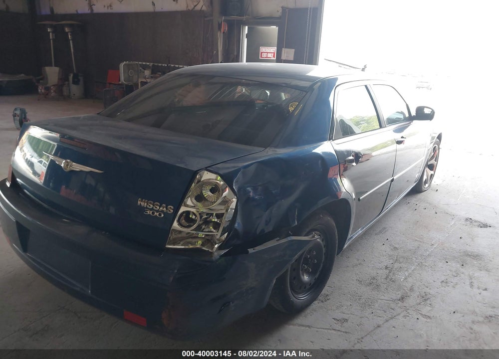 2009 CHRYSLER 300 LX VIN: 2C3KA43D39H528009