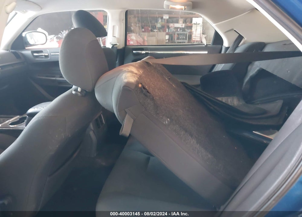 2009 CHRYSLER 300 LX VIN: 2C3KA43D39H528009