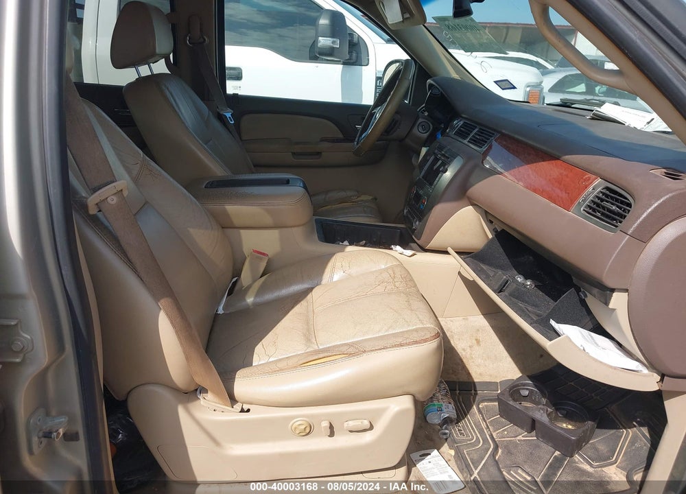 2007 GMC YUKON XL 1500 SLT VIN: 1GKFC16077J244140