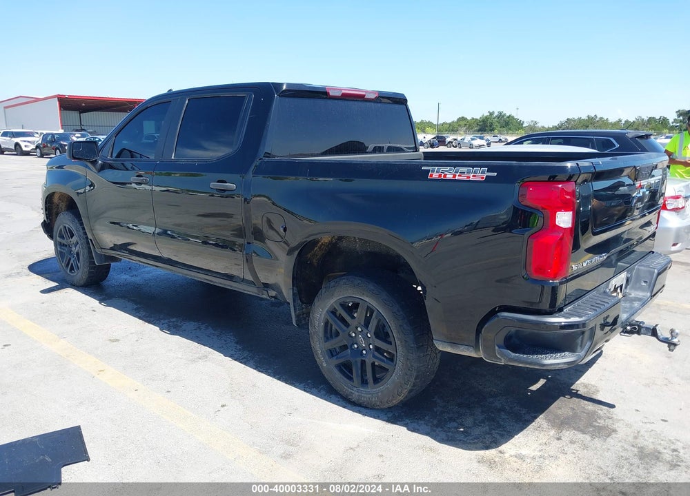 2021 CHEVROLET SILVERADO 1500 4WD SHORT BED CUSTOM TRAIL BOSS VIN: 3GCPYCEF4MG399275