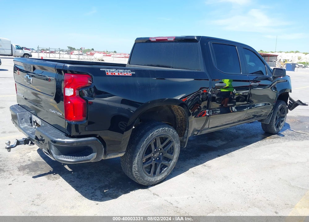 2021 CHEVROLET SILVERADO 1500 4WD SHORT BED CUSTOM TRAIL BOSS VIN: 3GCPYCEF4MG399275