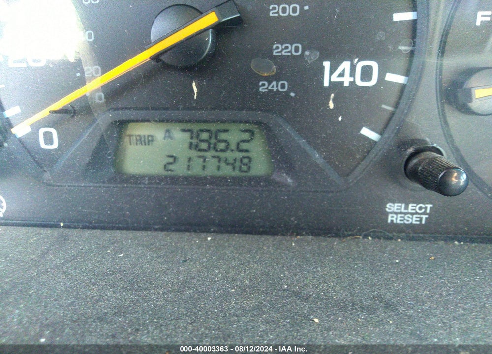 2000 HONDA ACCORD 3.0 EX VIN: 1HGCG1651YA089599