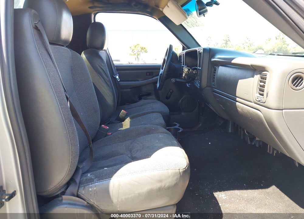2004 CHEVROLET SILVERADO 1500 VIN: 1GCEC14X24Z150025
