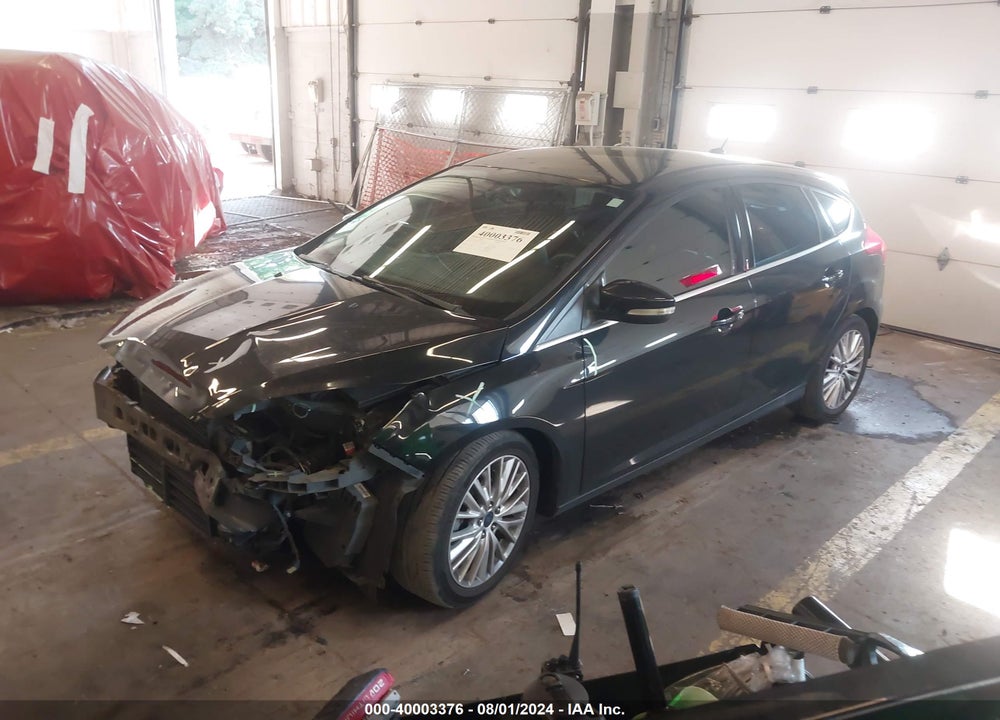 2015 FORD FOCUS TITANIUM VIN: 1FADP3N2XFL358647