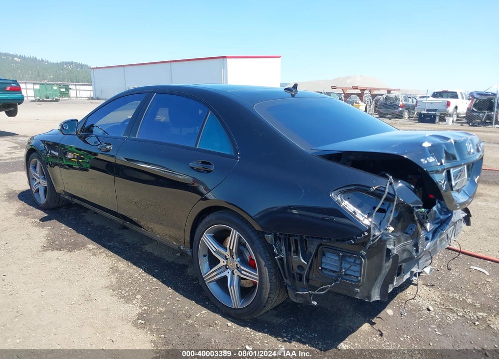 2015 MERCEDES-BENZ S 63 AMG 4MATIC VIN: WDDUG7JB3FA095376