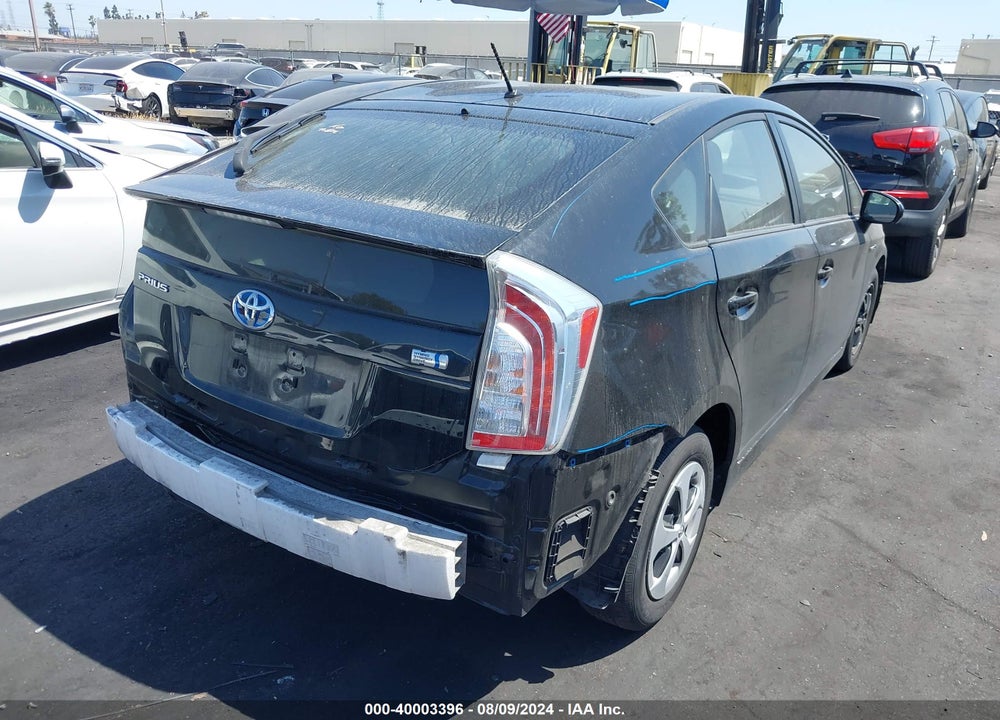 2015 TOYOTA PRIUS TWO VIN: JTDKN3DU8F0445166