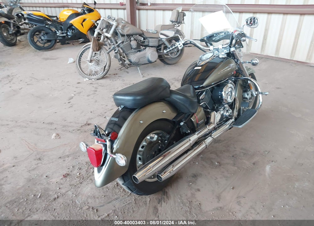 2005 YAMAHA XVS1100 A VIN: JYAVP11E65A075199