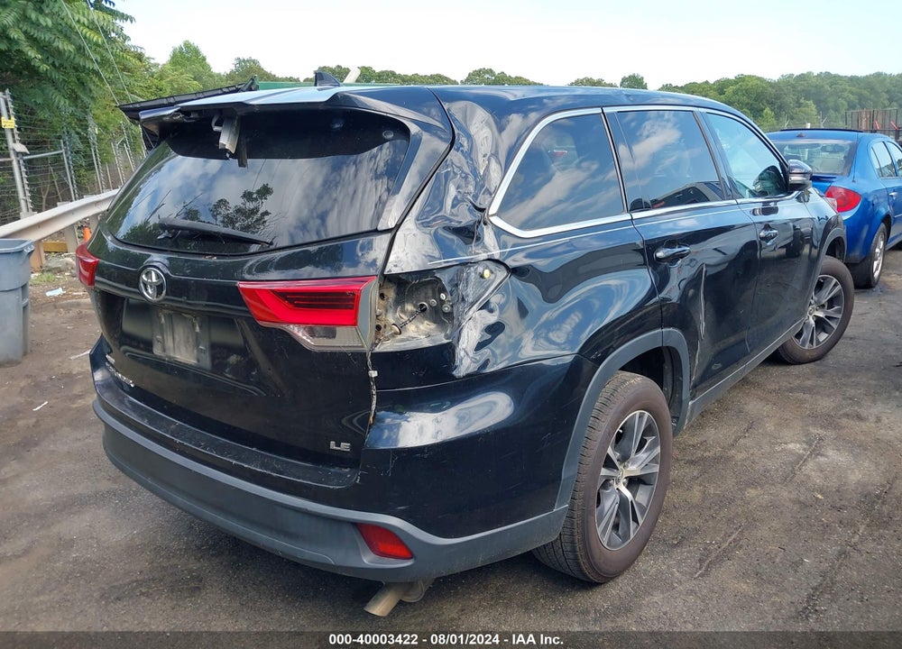2019 TOYOTA HIGHLANDER LE/LE PLUS VIN: 5TDZZRFH3KS291186