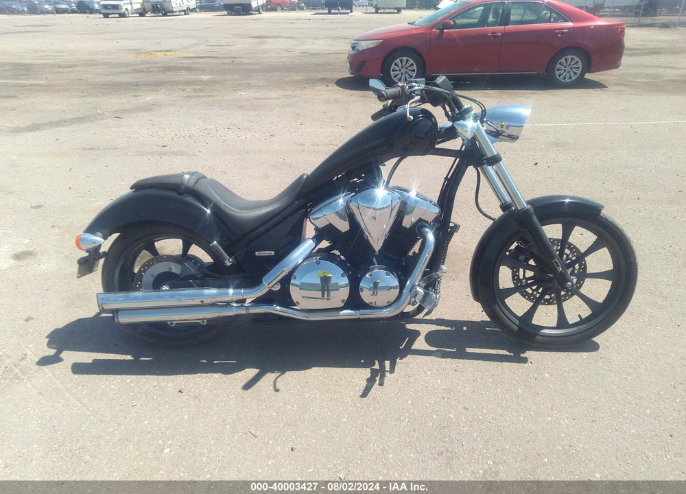 2014 HONDA VT1300 CX VIN: JH2SC61NXEK200397