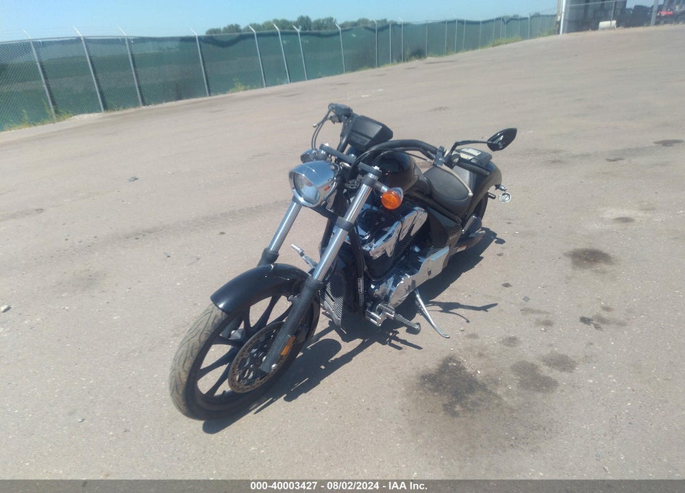 2014 HONDA VT1300 CX VIN: JH2SC61NXEK200397