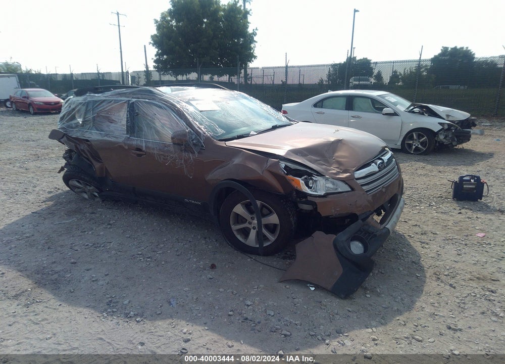 2013 SUBARU OUTBACK 3.6R LIMITED VIN: 4S4BRDLC8D2271423