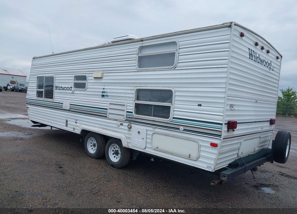 2003 FOREST RIVER WILDWOOD LE 25EX VIN: 4X4TWDA233R330745