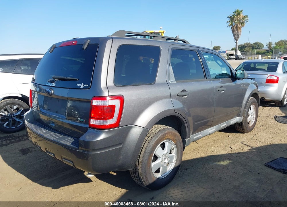 2011 FORD ESCAPE XLT VIN: 1FMCU0DG2BKC52831