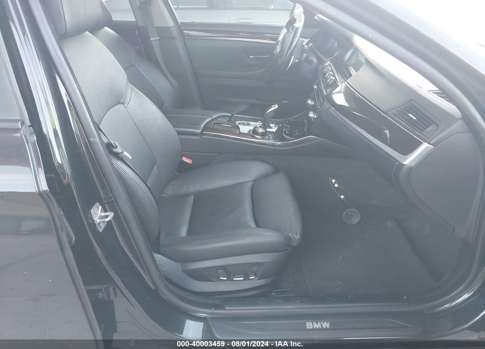 2011 BMW 528I VIN: WBAFR1C58BC751388