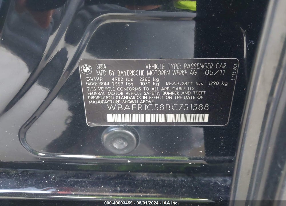 2011 BMW 528I VIN: WBAFR1C58BC751388