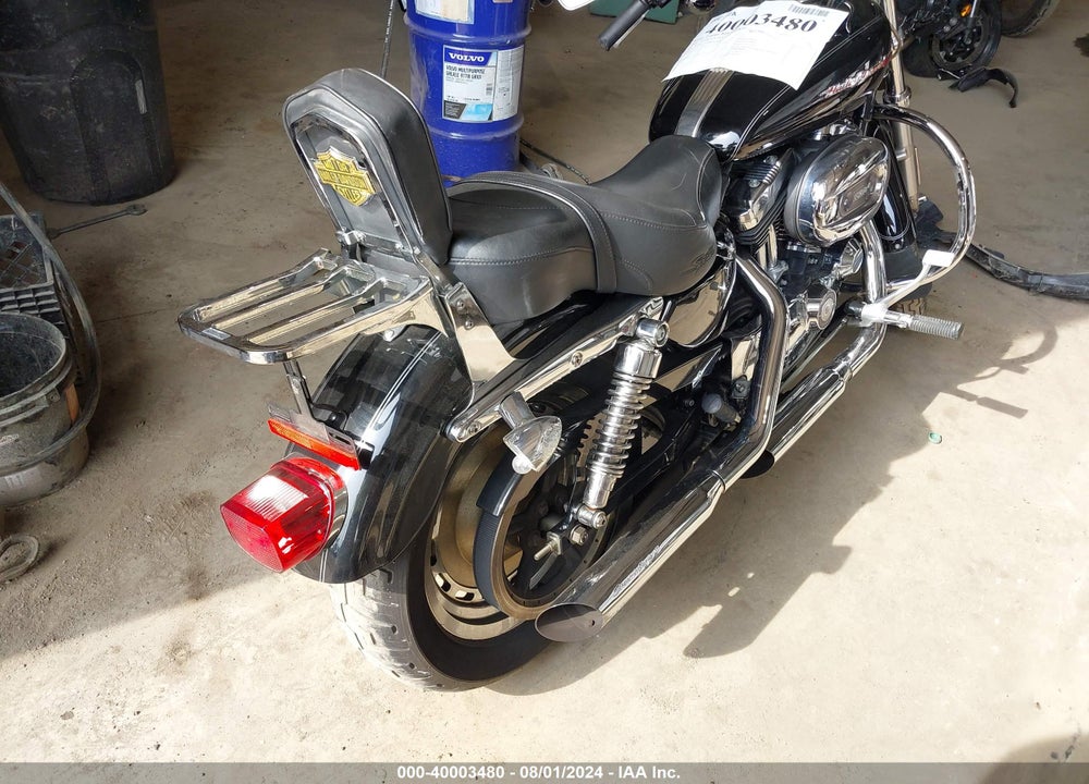 2004 HARLEY-DAVIDSON XL1200 C VIN: 1HD1CGP164K410488