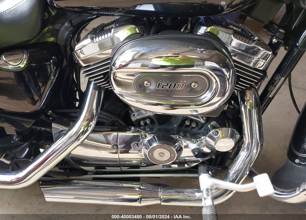 2004 HARLEY-DAVIDSON XL1200 C VIN: 1HD1CGP164K410488