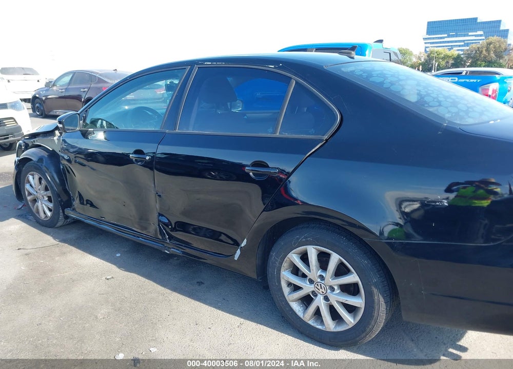 2012 VOLKSWAGEN JETTA 2.5L SE VIN: 3VWDP7AJ3CM375599