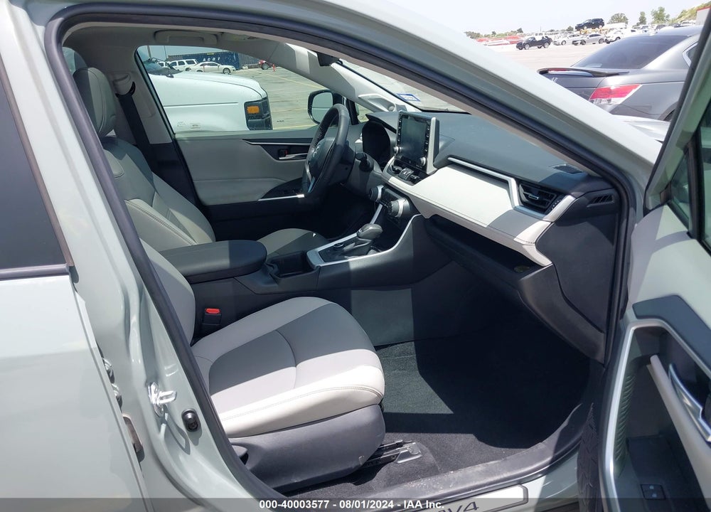 2022 TOYOTA RAV4 HYBRID XLE PREMIUM VIN: 4T3B6RFV3NU086809