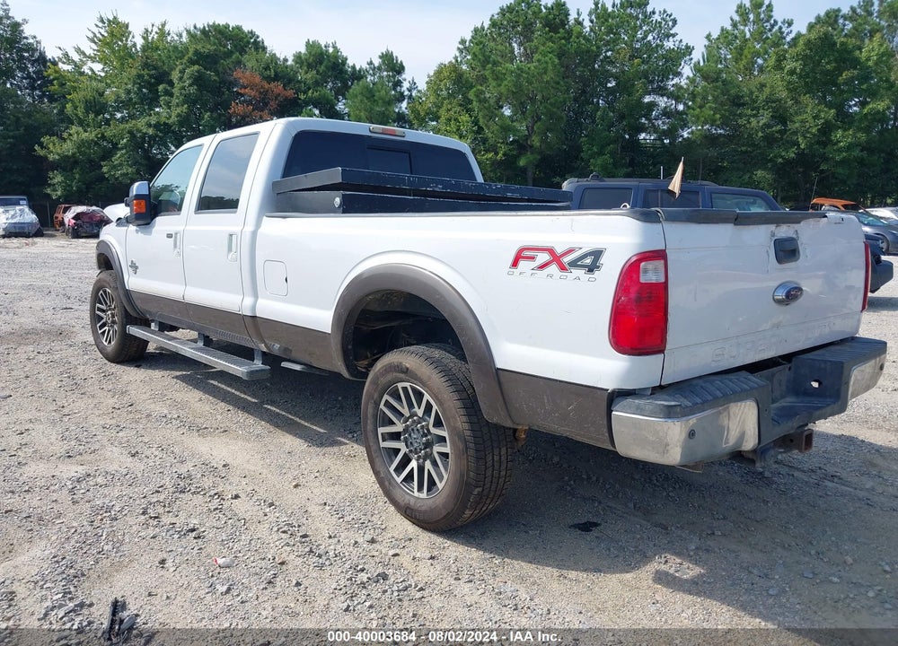 2015 FORD F-350 LARIAT VIN: 1FT8W3BTXFED10372