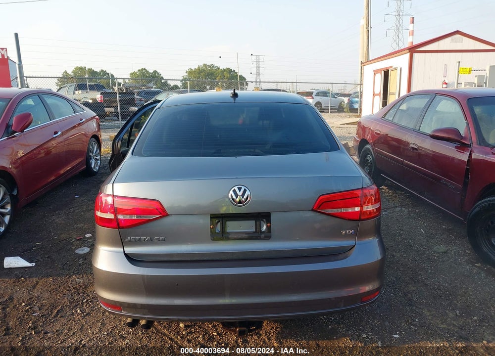 2015 VOLKSWAGEN JETTA 2.0L TDI SE VIN: 3VW3A7AJ8FM260840