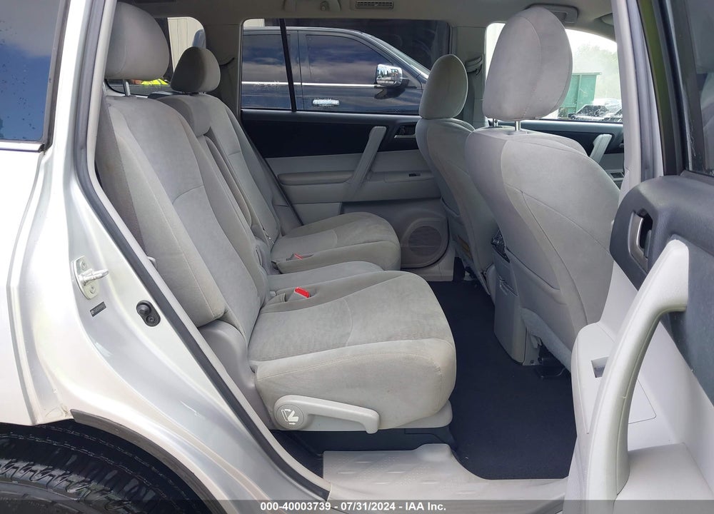 2013 TOYOTA HIGHLANDER BASE PLUS V6 VIN: 5TDZK3EH7DS096312