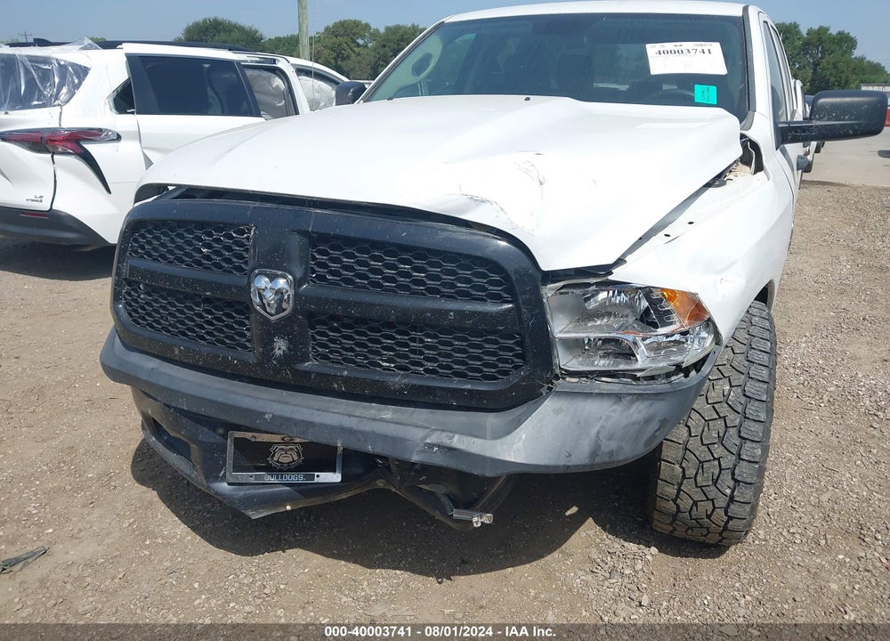 2017 RAM 1500 TRADESMAN 4X2 5'7 BOX VIN: 1C6RR6KG5HS556774