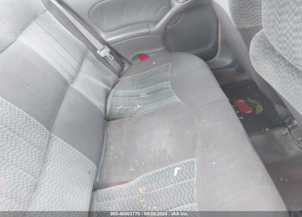 2004 PONTIAC GRAND AM SE VIN: 1G2NE52F24M598150