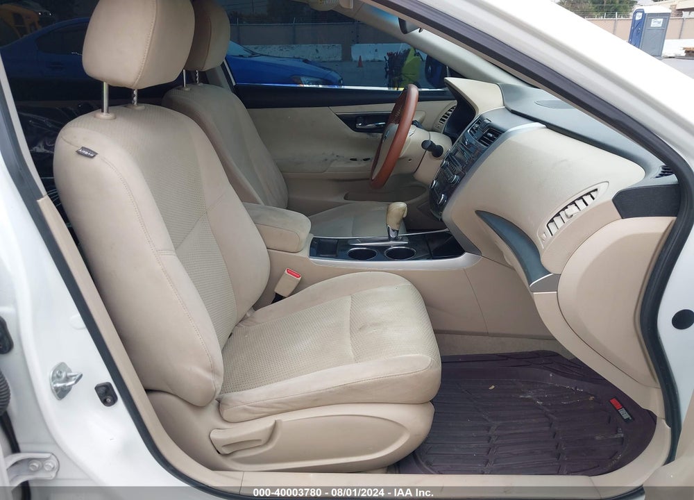 2014 NISSAN ALTIMA 2.5 S VIN: 1N4AL3AP2EN217381