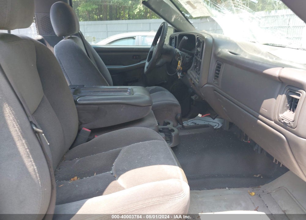 2005 GMC SIERRA 2500HD WORK TRUCK VIN: 1GTHK24U75E219120