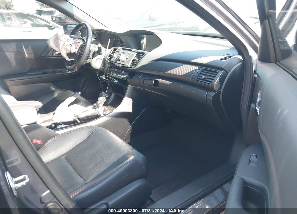 2017 HONDA ACCORD SPORT SE VIN: 1HGCR2F11HA202710