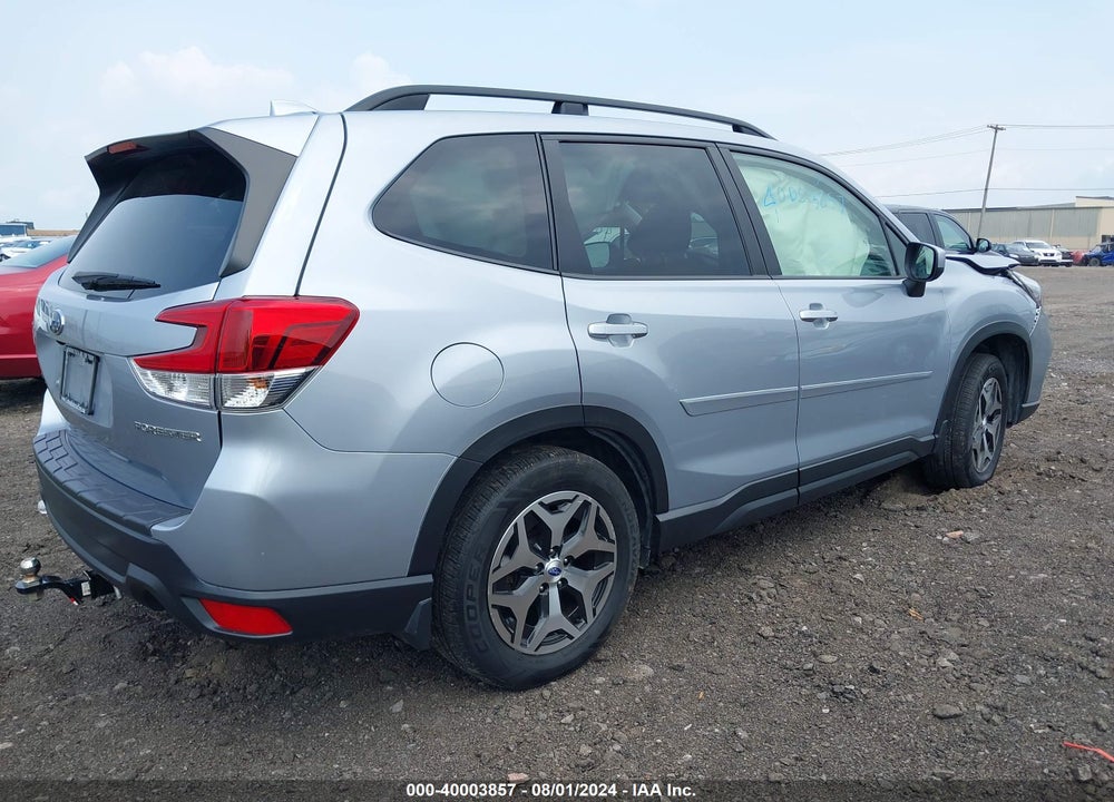 2021 SUBARU FORESTER PREMIUM VIN: JF2SKAJC6MH425944