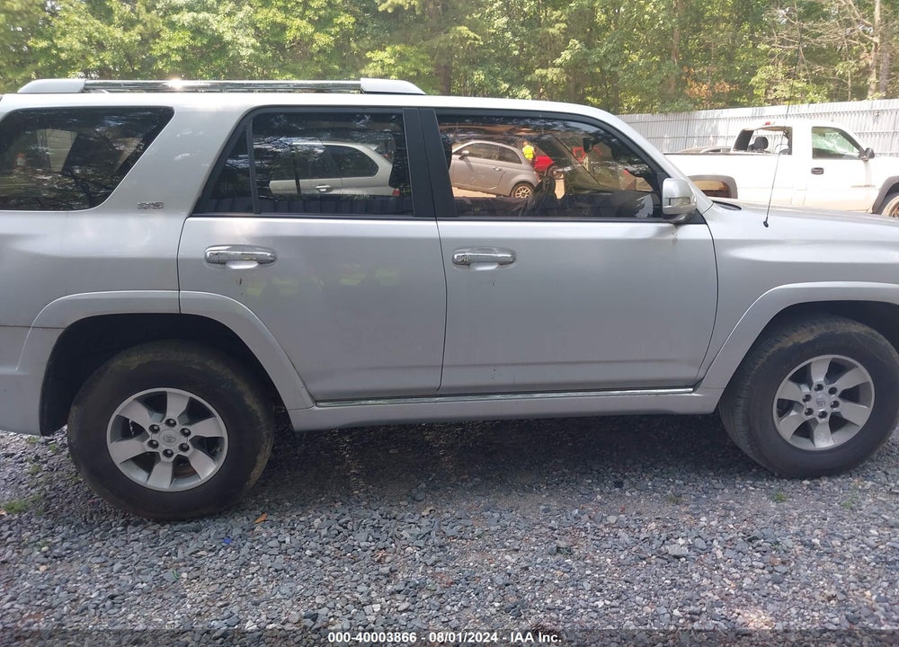 2011 TOYOTA 4RUNNER SR5 V6 VIN: JTEBU5JR0B5041706